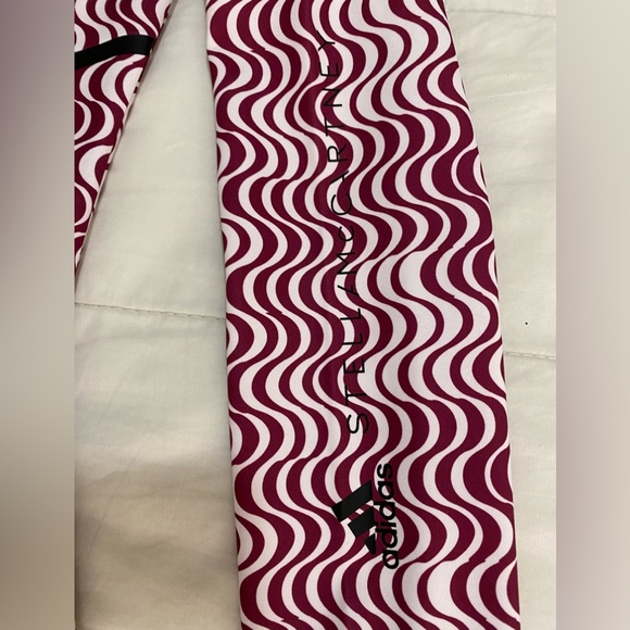 Adidas By Stella McCartney TruePurpose fitted printed long sleeve top - Picture 5 of 11